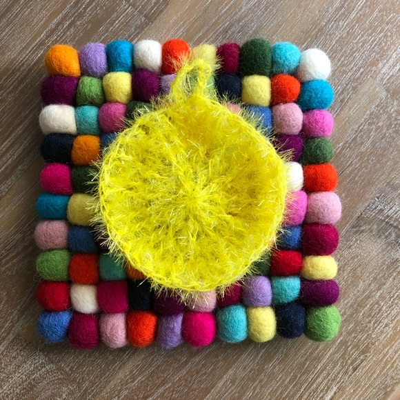 Handmade Dishwashing Scrubbies - Picture 3 of 4